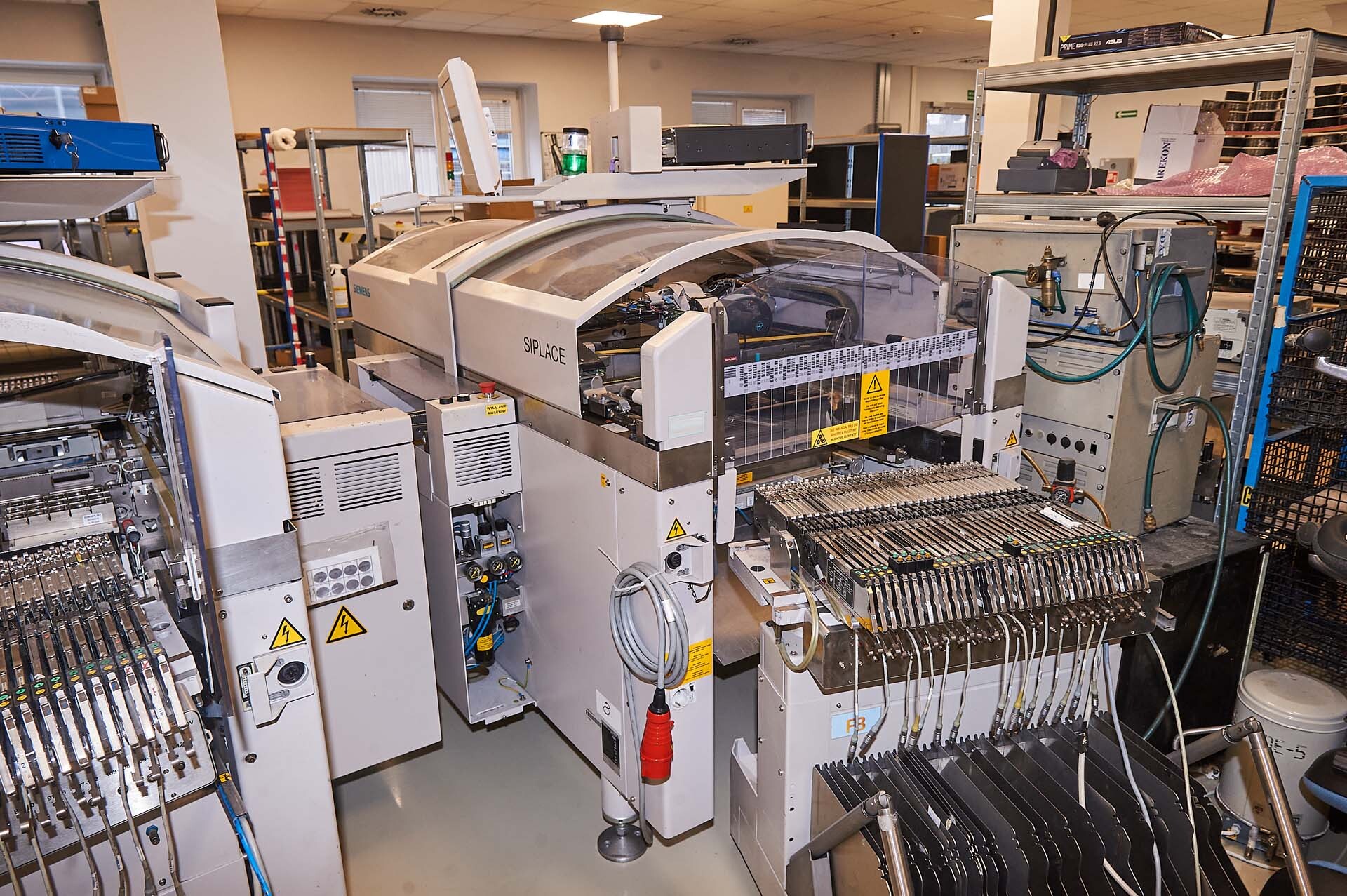 フォト（写真） 使用される SIEMENS Siplace S25 HM 販売のために