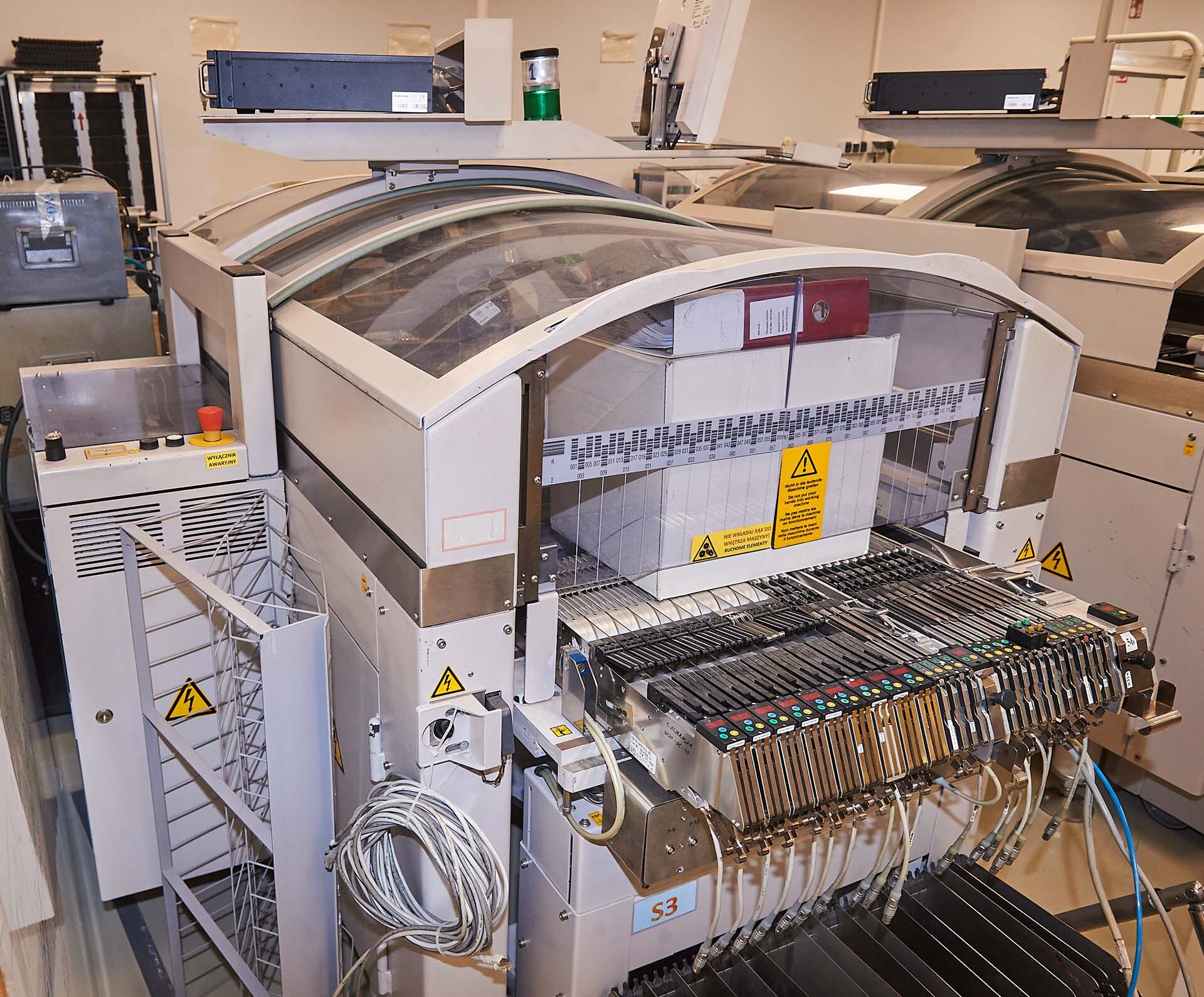 フォト（写真） 使用される SIEMENS Siplace S25 HM 販売のために