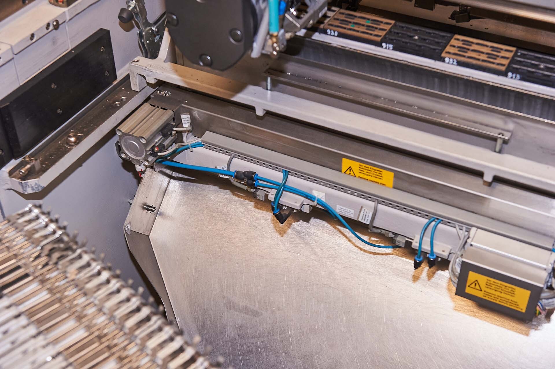 フォト（写真） 使用される SIEMENS Siplace S25 HM 販売のために