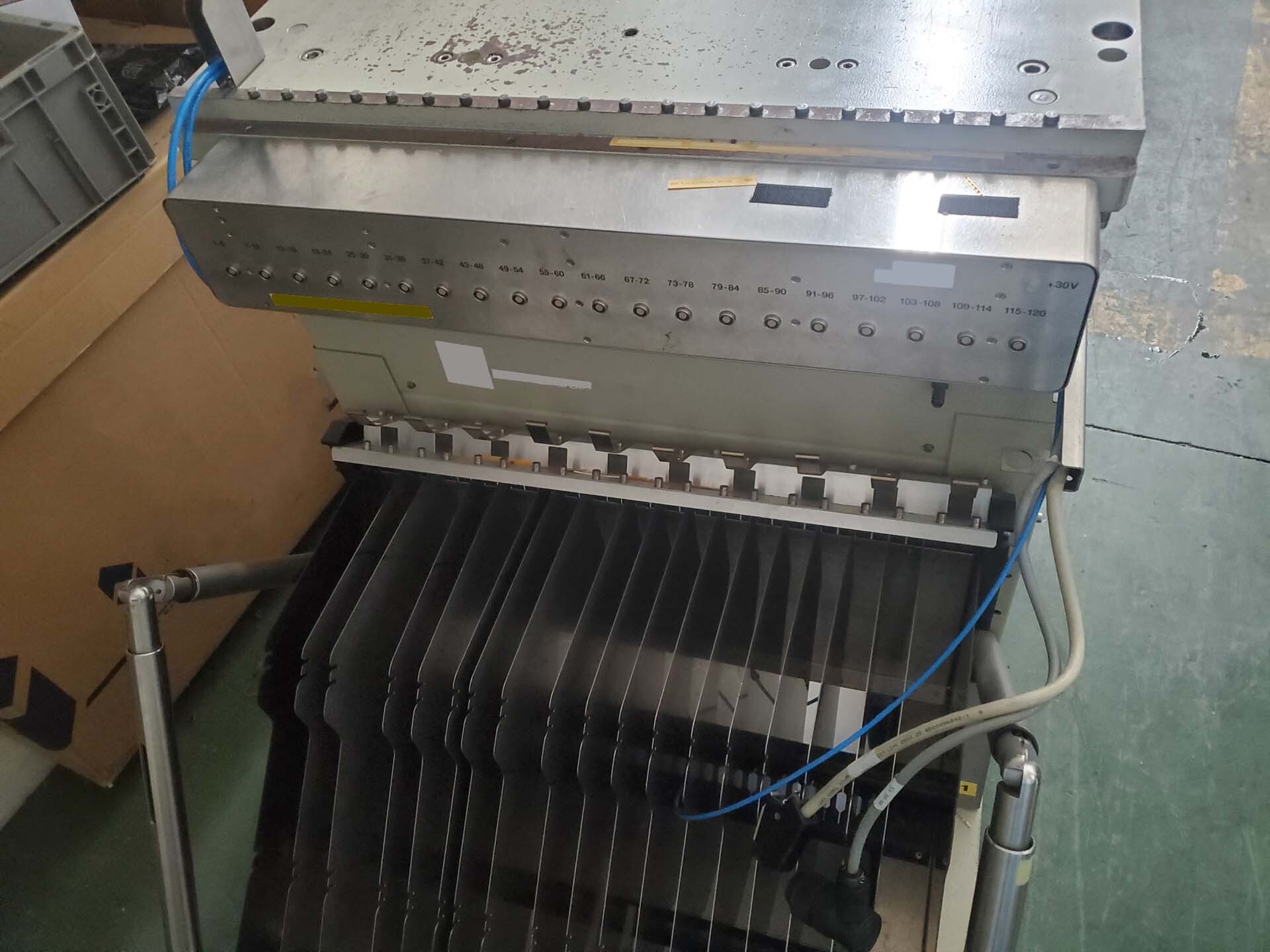 图为 已使用的 SIEMENS Siplace 80 F5 待售