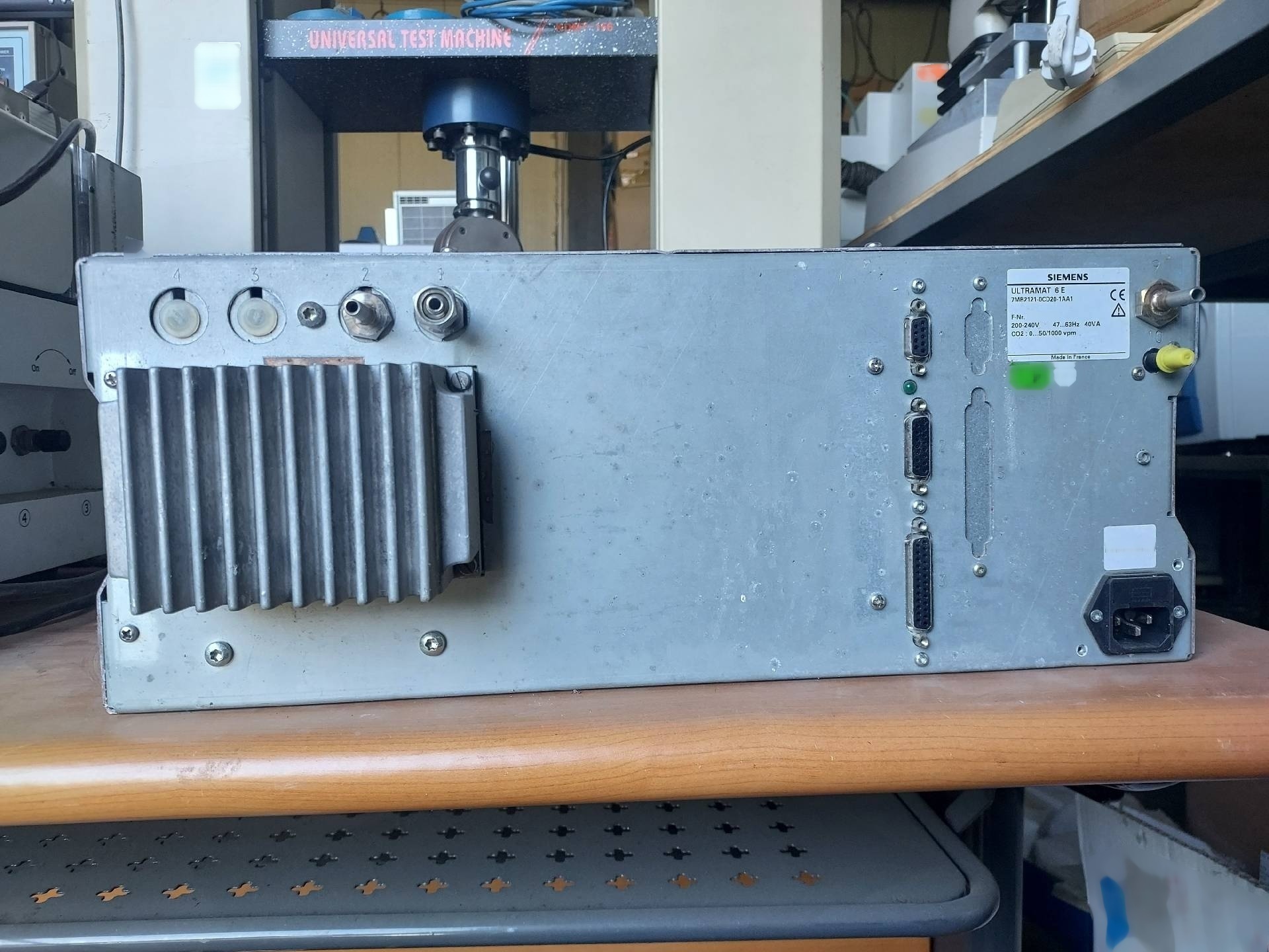 圖為 已使用的 SIEMENS Ultramat 6E 待售