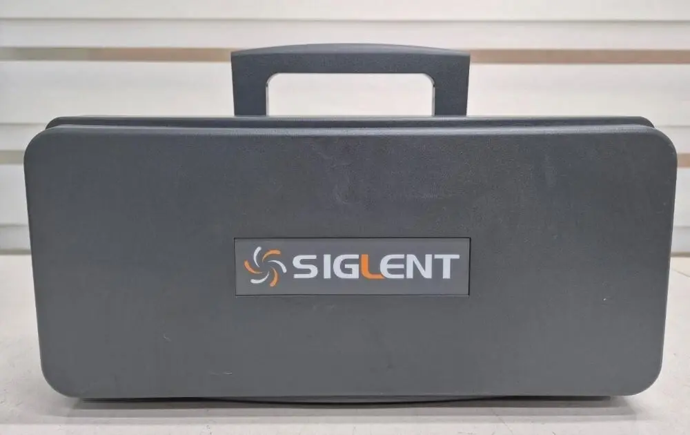 Photo Used SIGLENT SDS1204CF For Sale