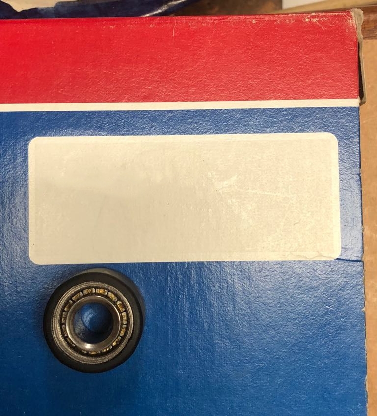 图为 已使用的 SKF Lot of Roller bearings 待售