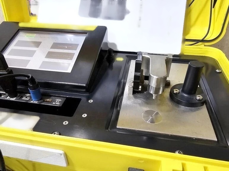 Foto Verwendet SMITHS DETECTION HazMat ID 360 Zum Verkauf