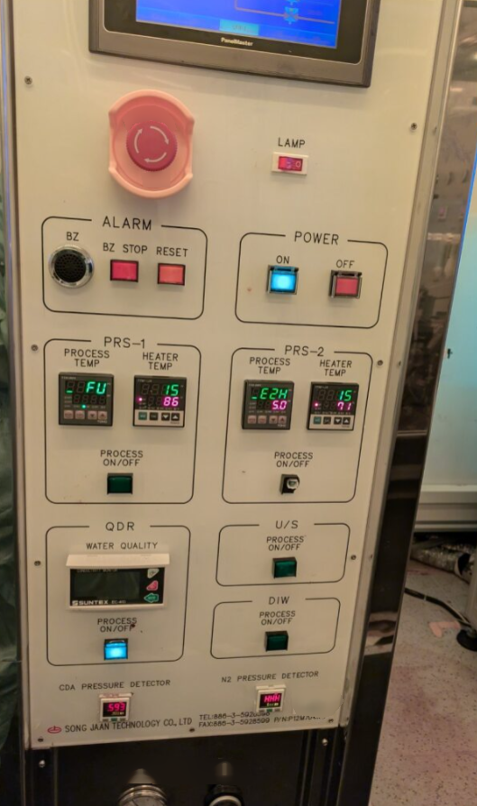 图为 已使用的 SONG JAAN TECHNOLOGY Manual Solvent Bench 待售