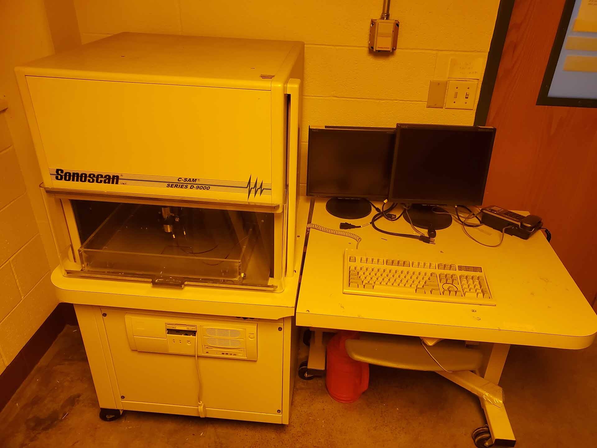 Photo Used SONOSCAN C-SAM Series D-9000 For Sale