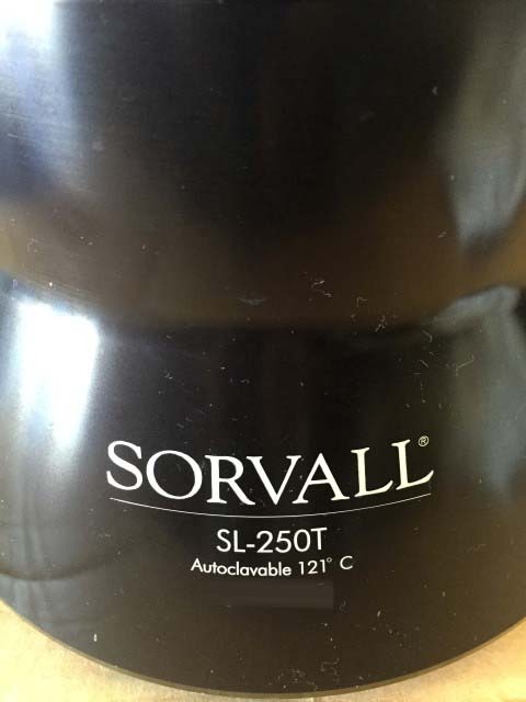 Photo Used SORVALL SL-250T For Sale