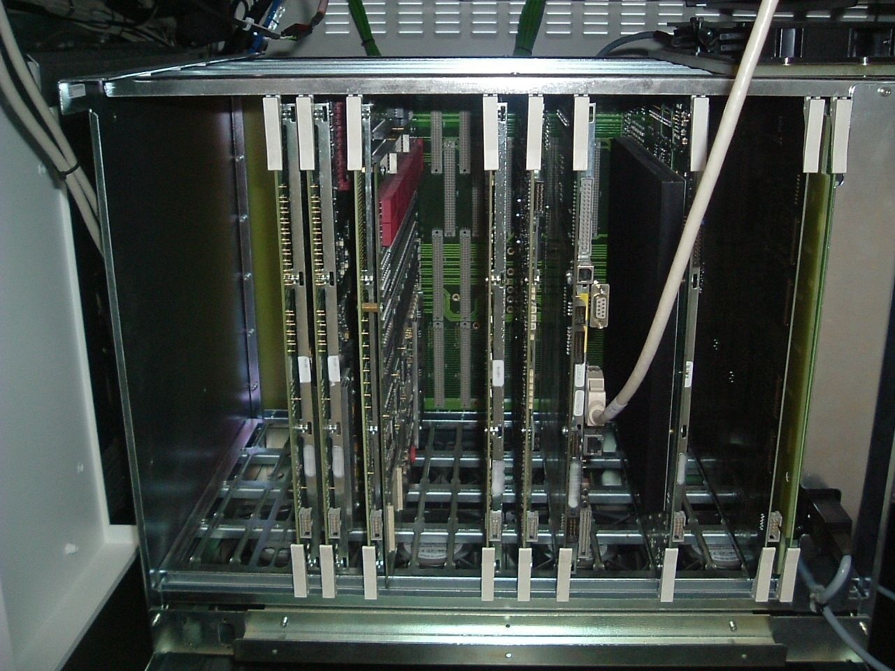 圖為 已使用的 SPEA 4060 待售