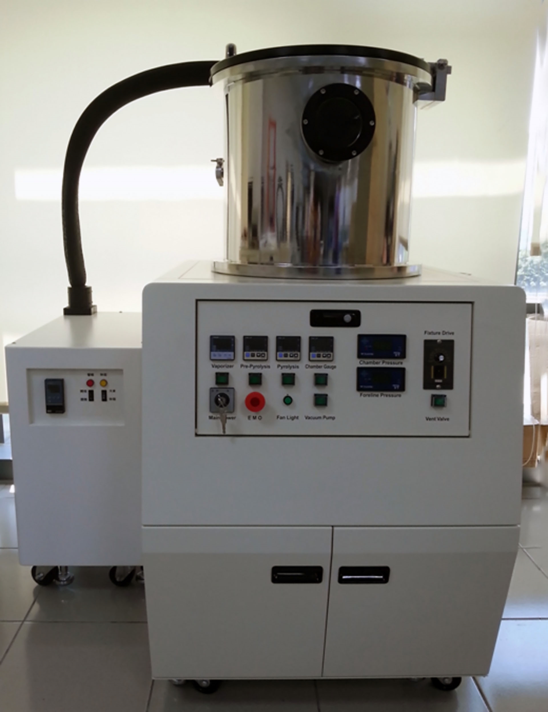 Photo Used SPECIALTY COATING SYSTEMS / SCS BH-360 For Sale