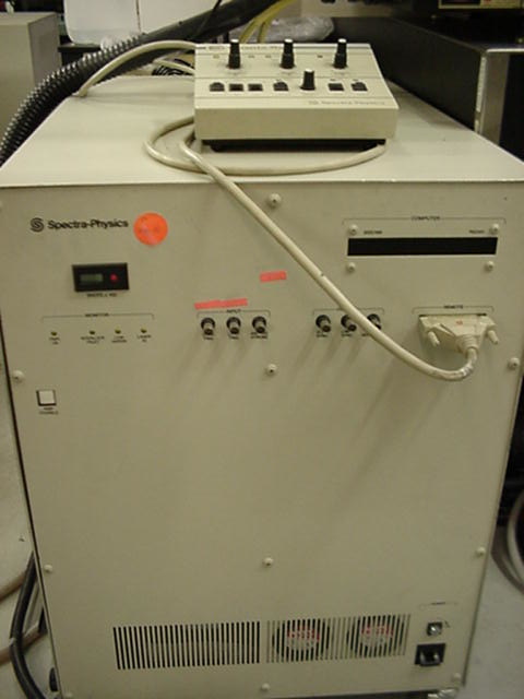 Foto Verwendet SPECTRA PHYSICS Quanta-ray GCR-250/30 Zum Verkauf