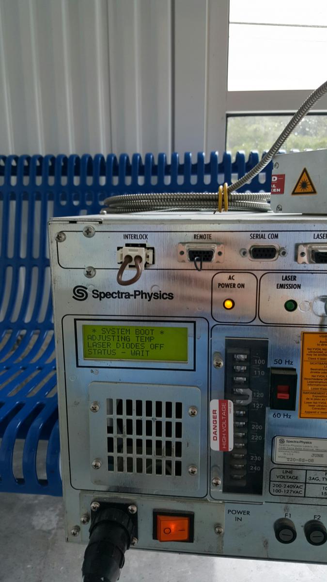 Photo Utilisé SPECTRA PHYSICS VHP 80s-106q À vendre