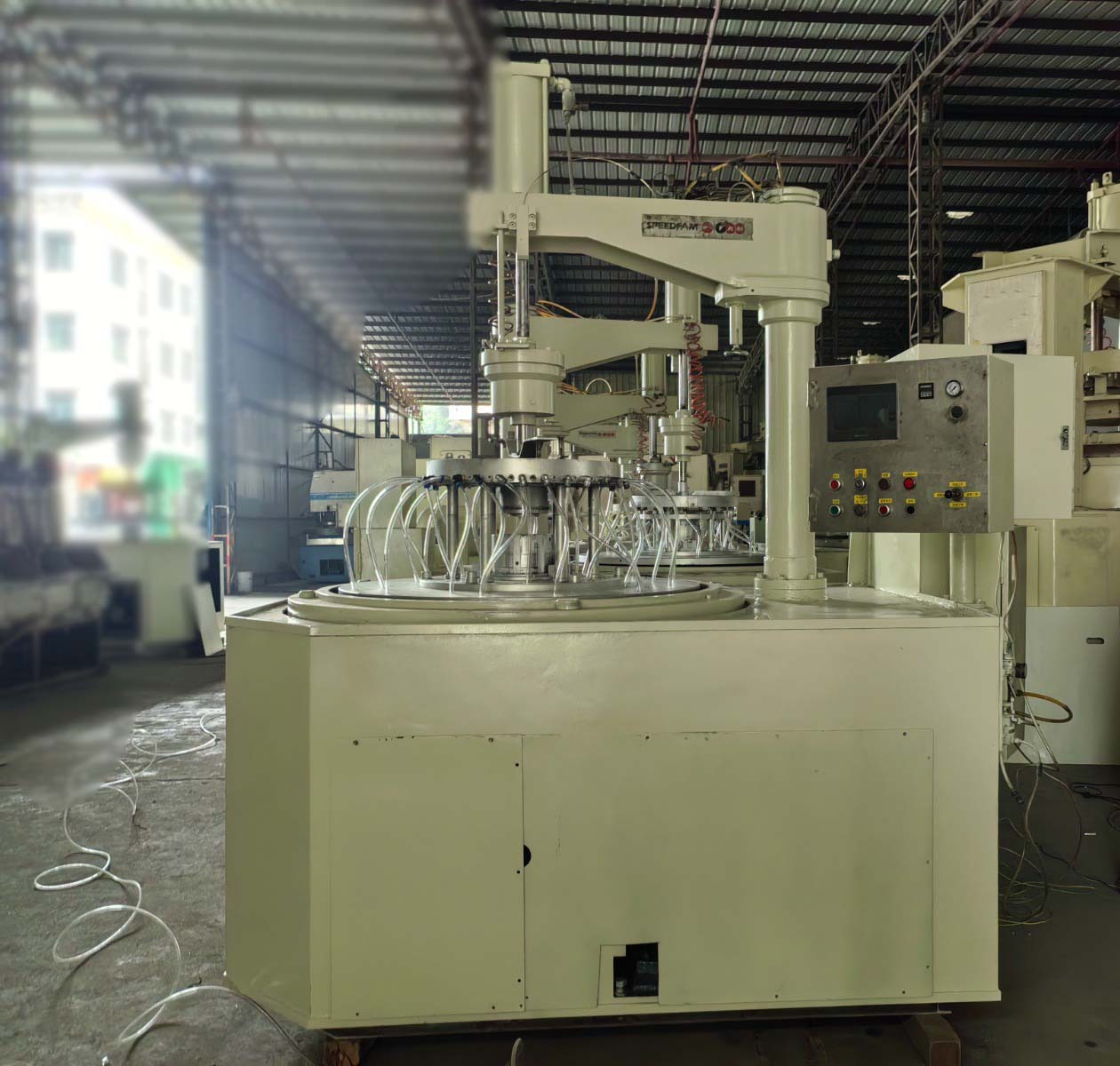 Photo Used SPEEDFAM 16B For Sale