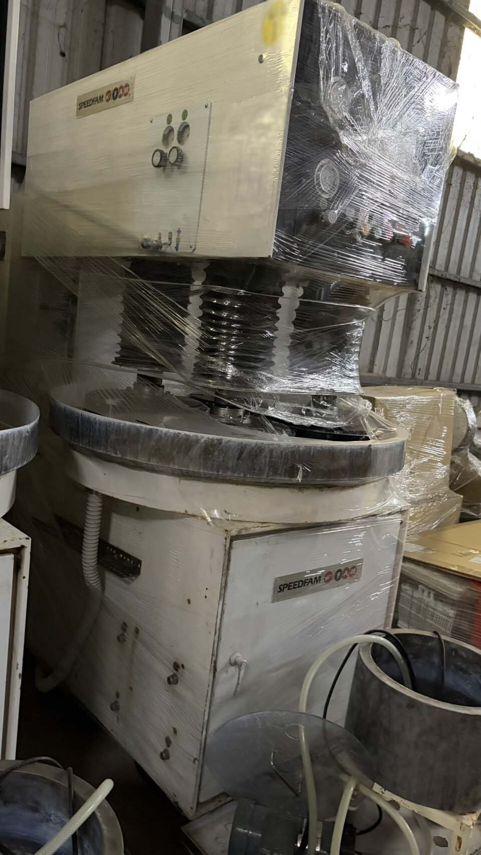 Photo Used SPEEDFAM 16B For Sale