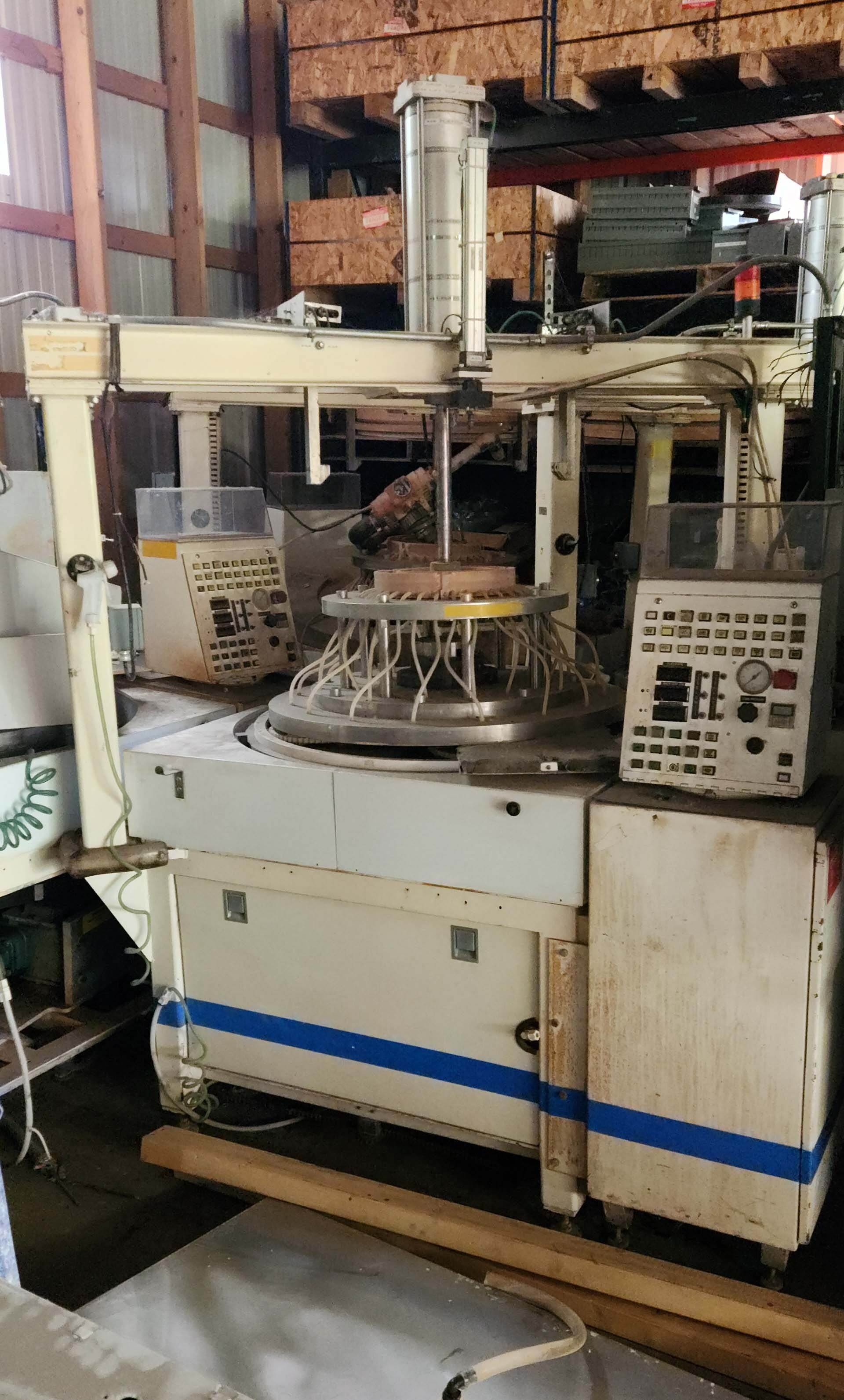 Photo Used SPEEDFAM 16B For Sale