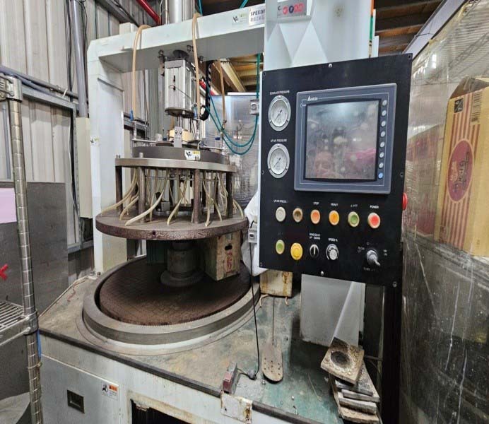 Photo Used SPEEDFAM 16B For Sale