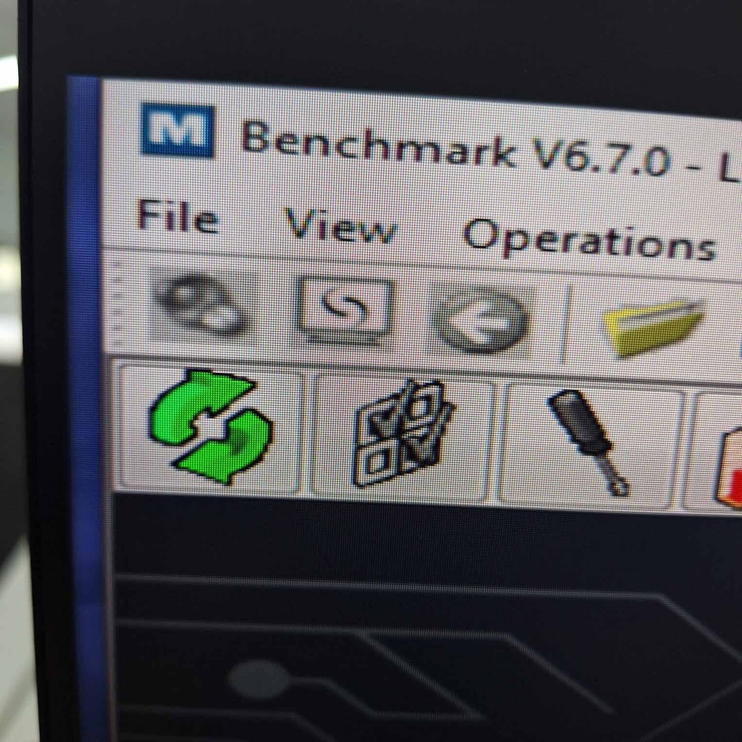 图为 已使用的 SPEEDLINE / MPM Momentum+ 待售