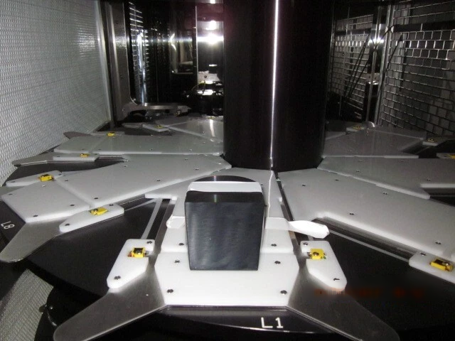 Foto Verwendet SPT AVP 8000 Zum Verkauf