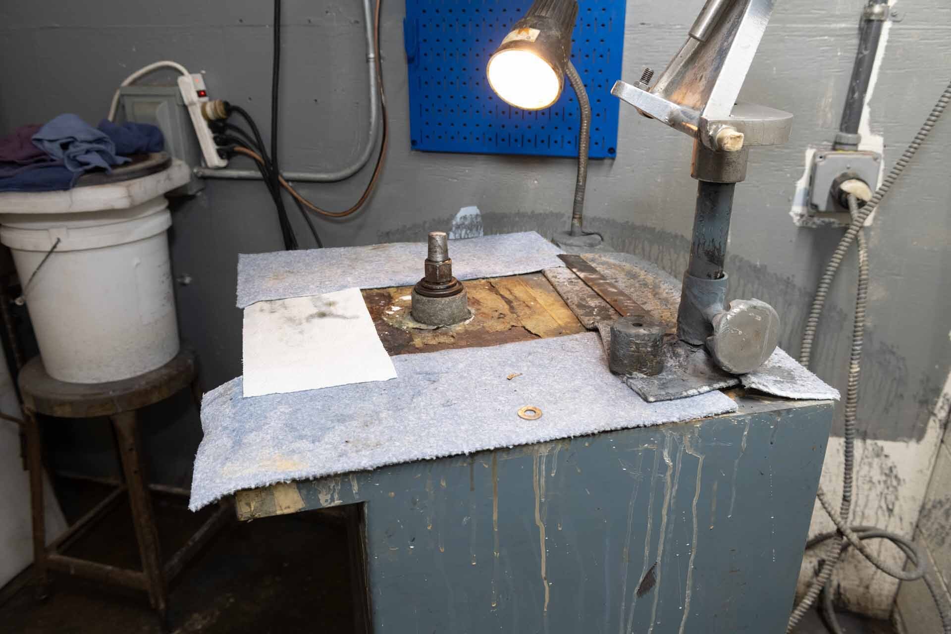 Photo Used STRASBAUGH 6T For Sale