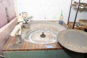 Photo Used STRASBAUGH 6T For Sale