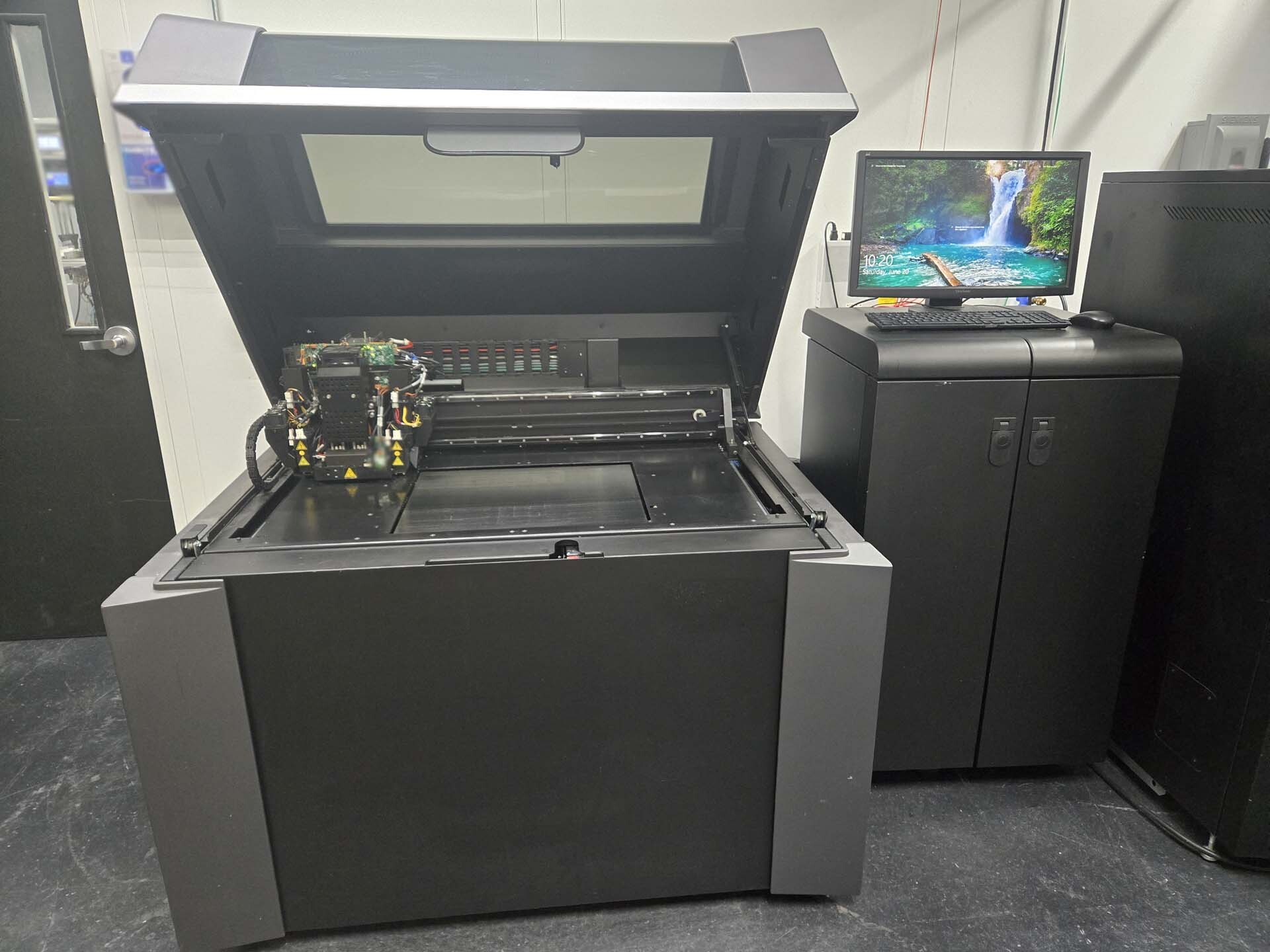 Photo Used STRATASYS / OBJET J750 For Sale