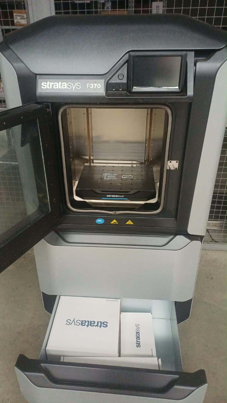 Foto Verwendet STRATASYS F370 Zum Verkauf