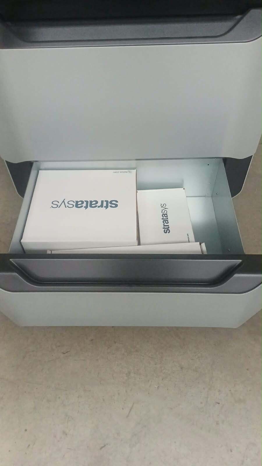 Foto Verwendet STRATASYS F370 Zum Verkauf