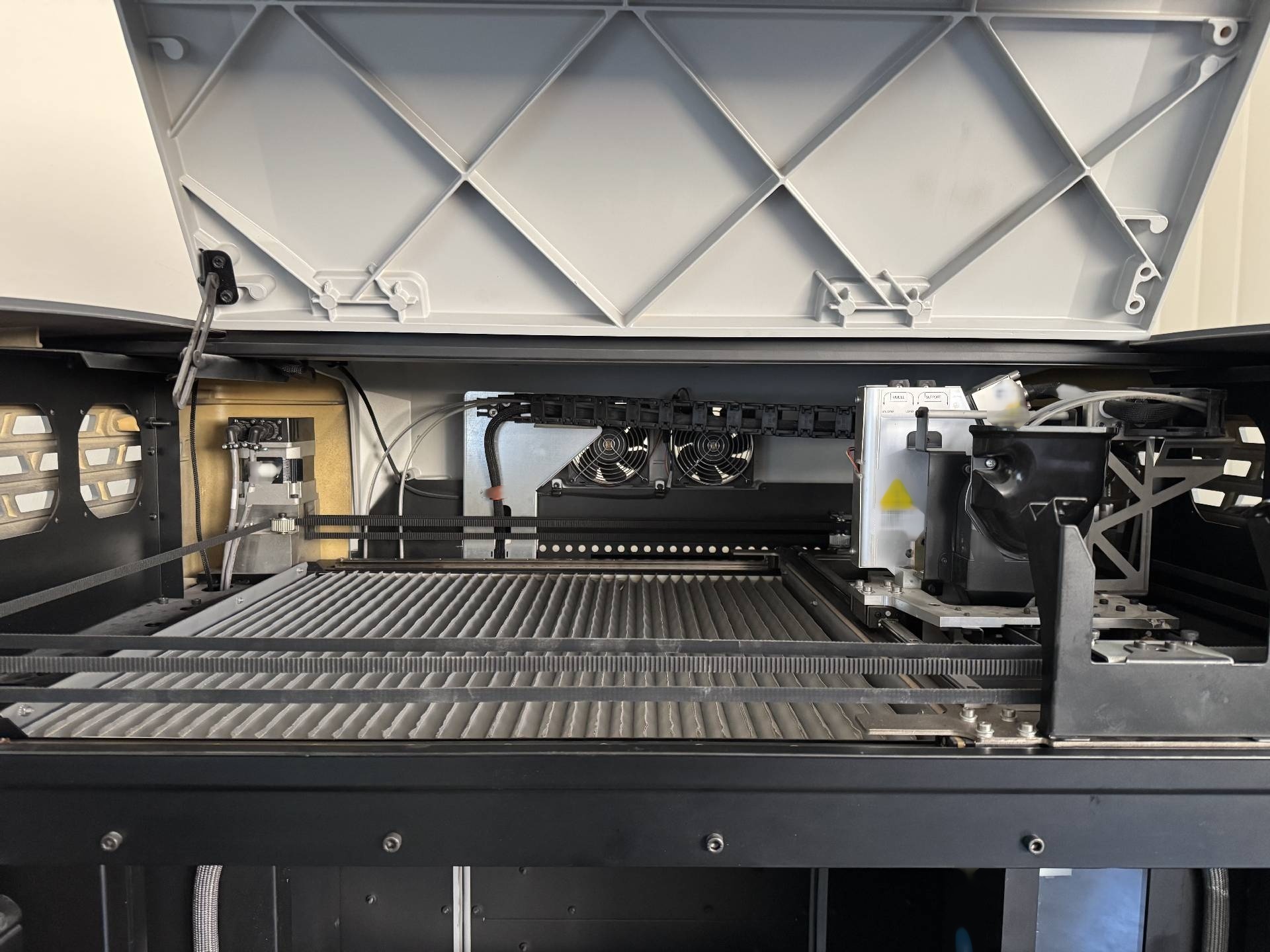 フォト（写真） 使用される STRATASYS Fortus 380MC 販売のために