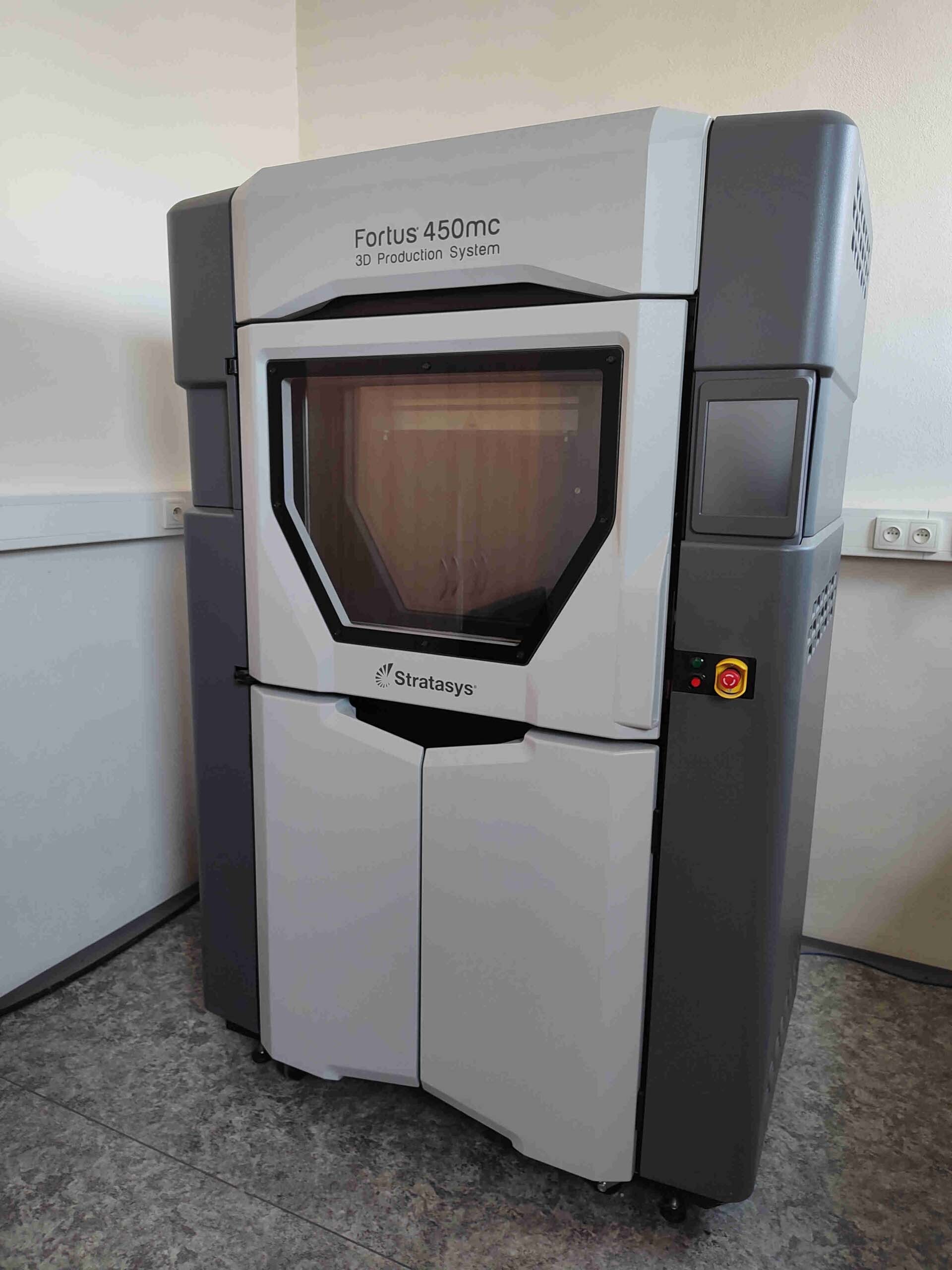 Photo Used STRATASYS Fortus 450MC For Sale