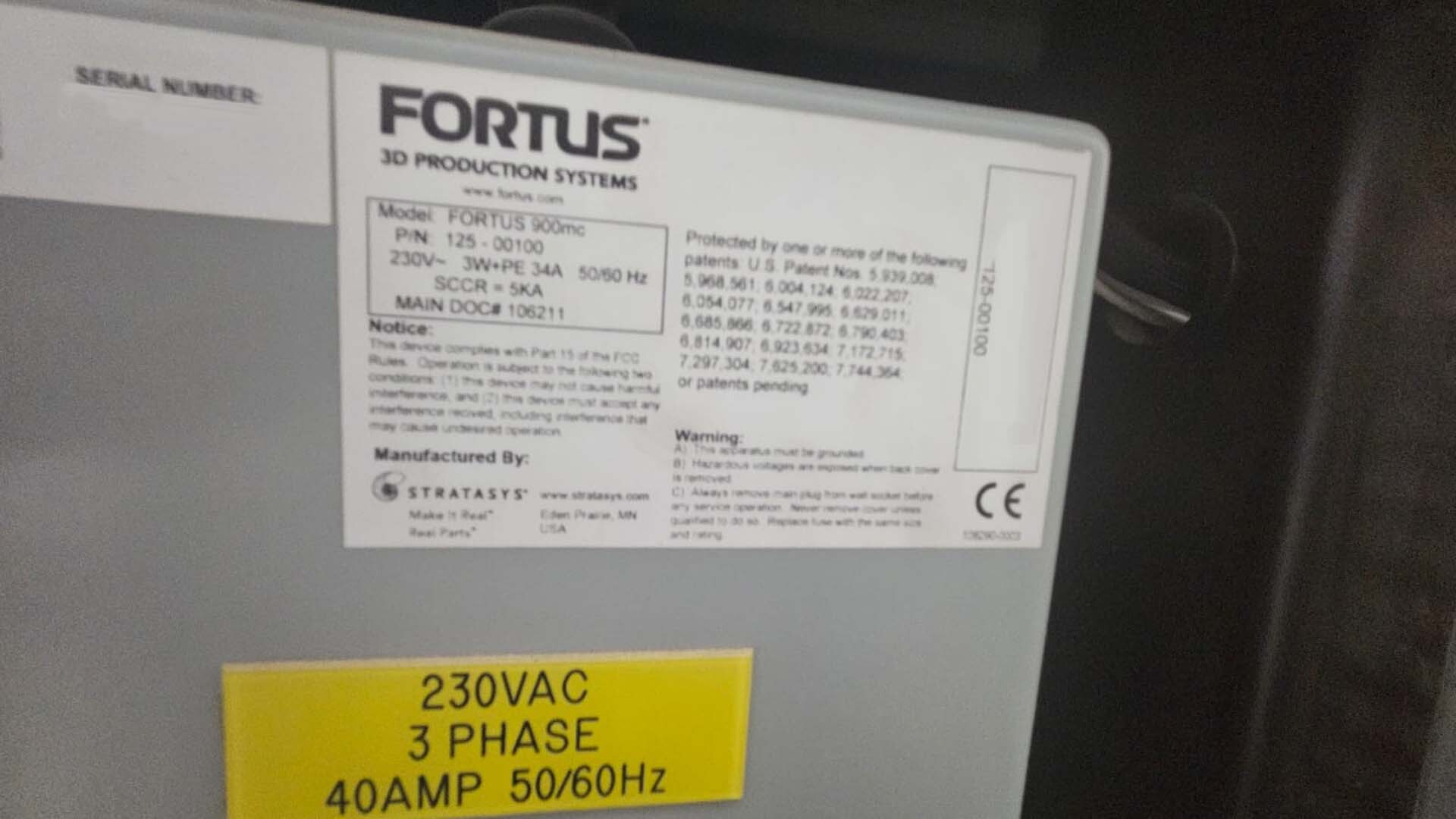 Foto Verwendet STRATASYS Fortus 900MC Zum Verkauf