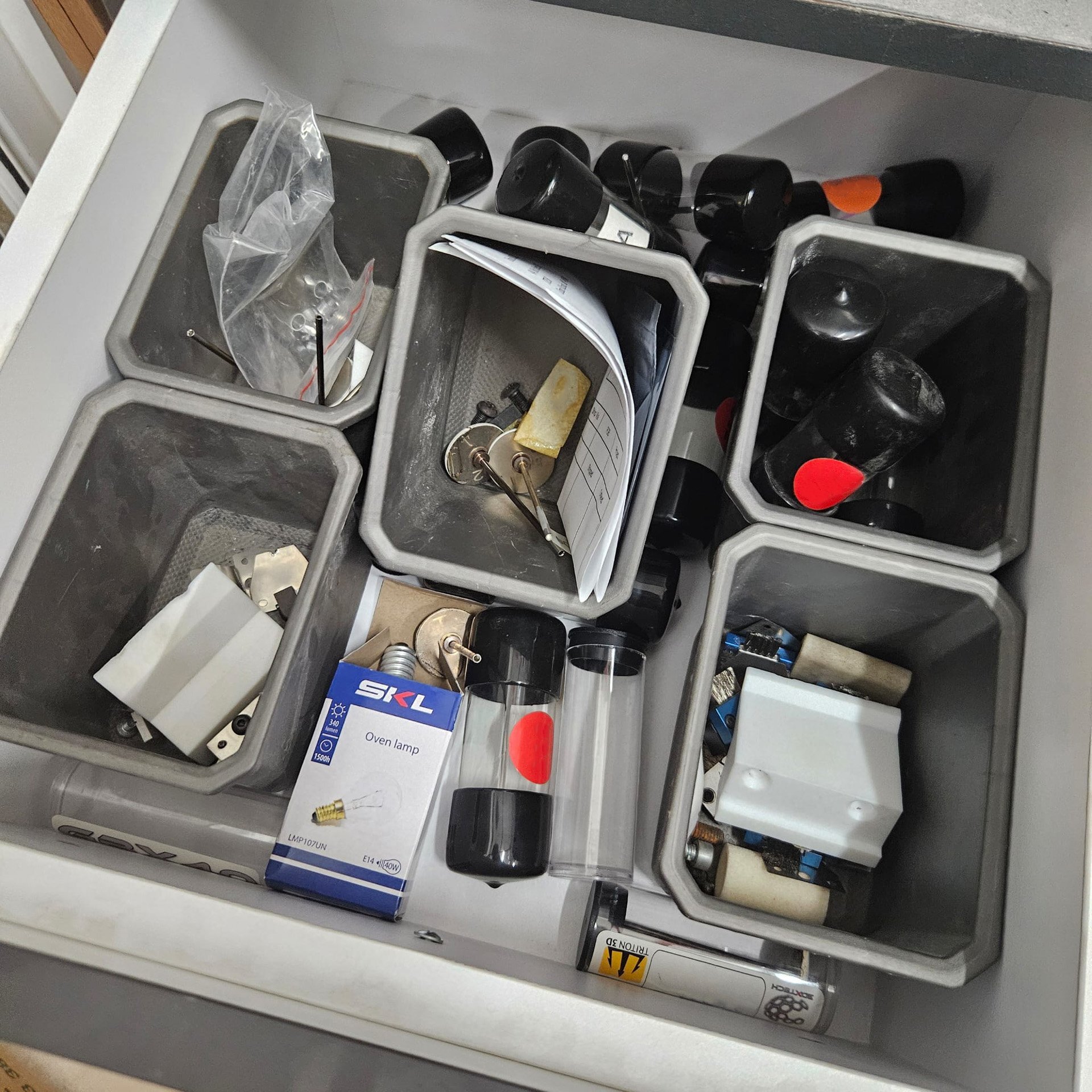 Foto Verwendet STRATASYS Fortus 900MC Zum Verkauf
