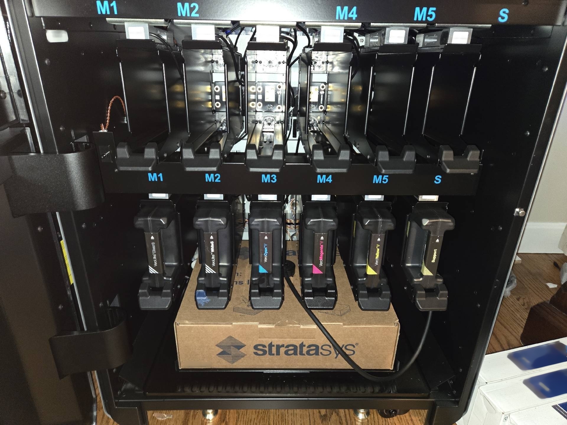 Photo Utilisé STRATASYS J55 À vendre