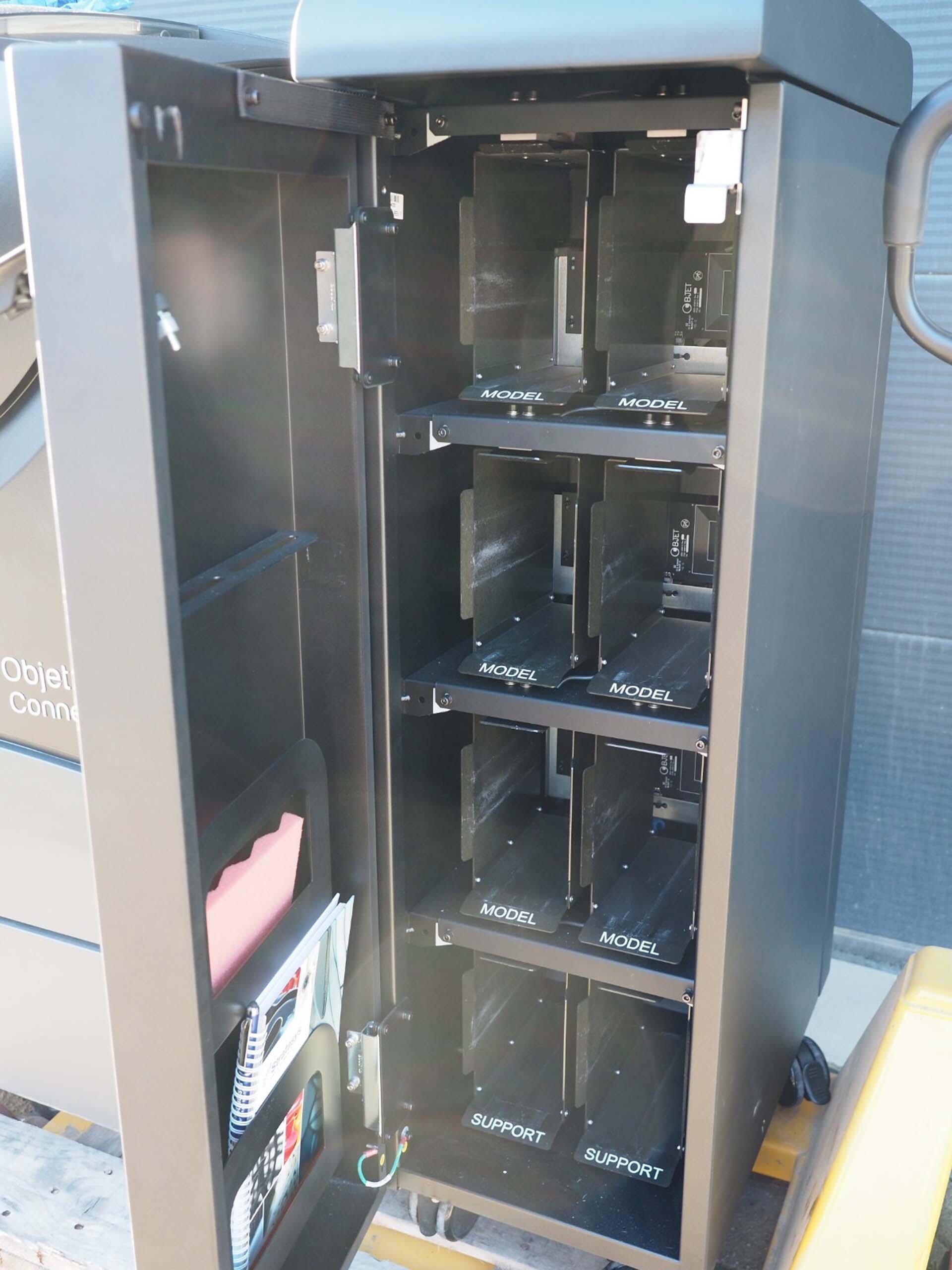 Photo Utilisé STRATASYS Objet 260 Connex3 À vendre