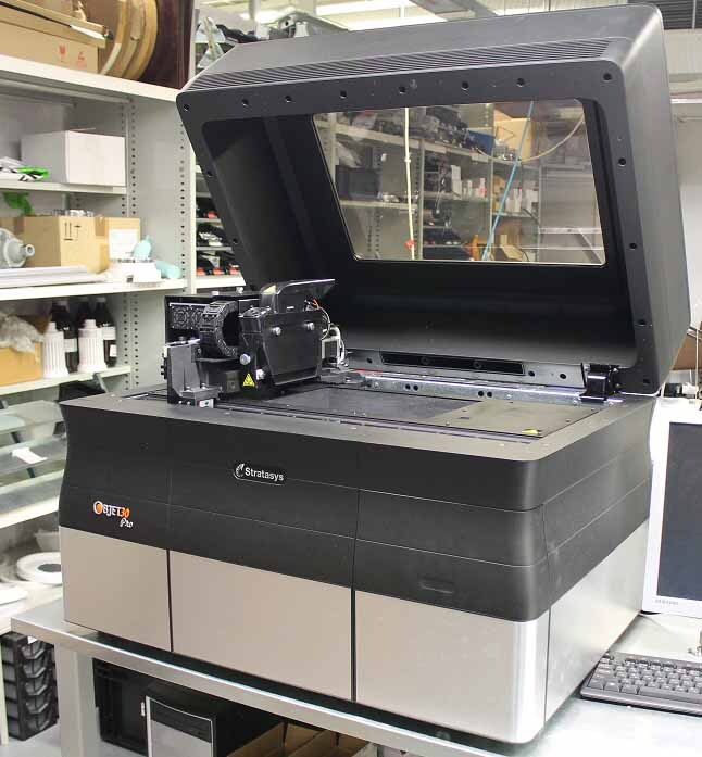 Photo Used STRATASYS Objet30 V2 For Sale