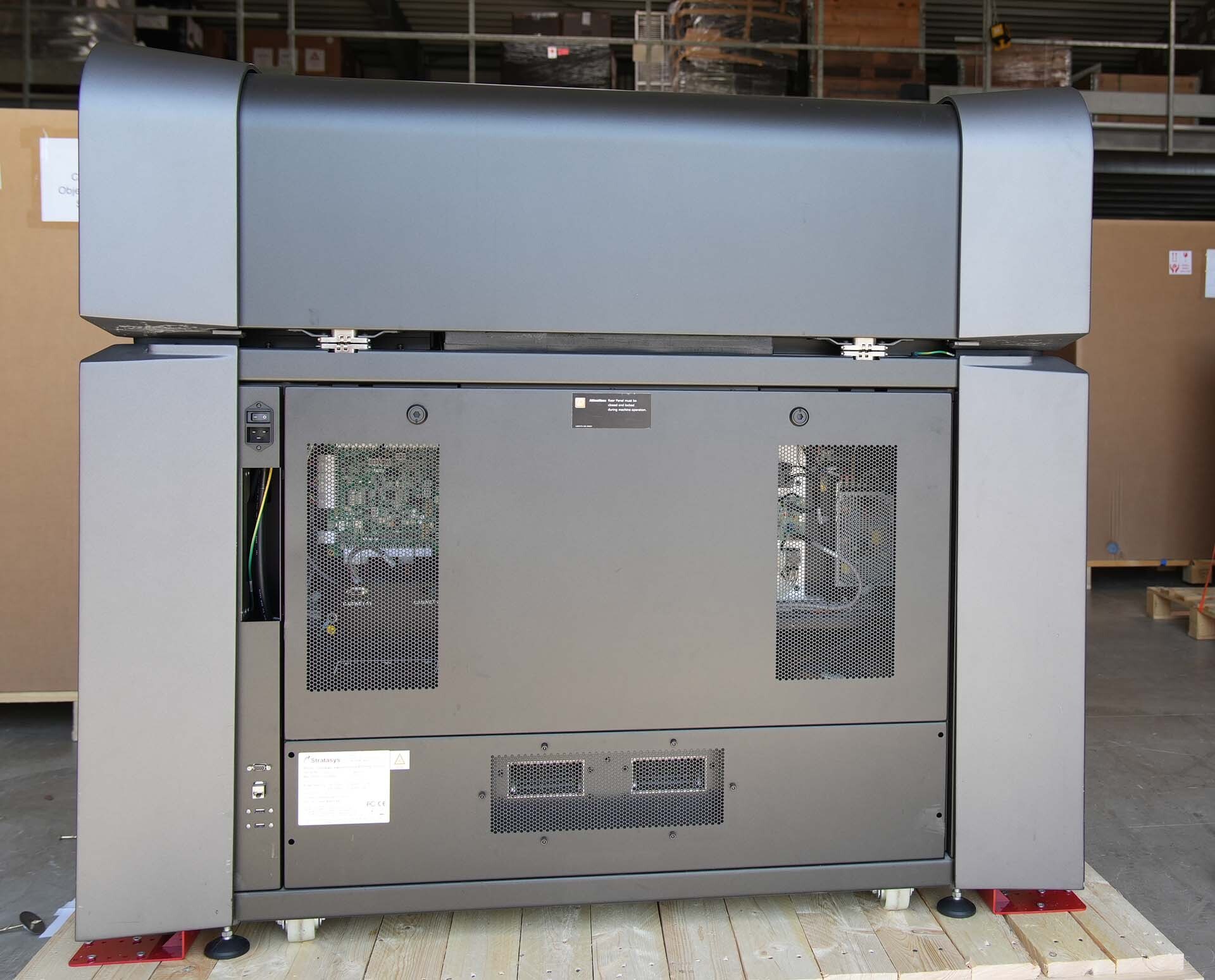 圖為 已使用的 STRATASYS Objet 500 CNX3 待售