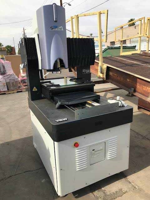 Photo Used SUMMIT 600 QVI For Sale