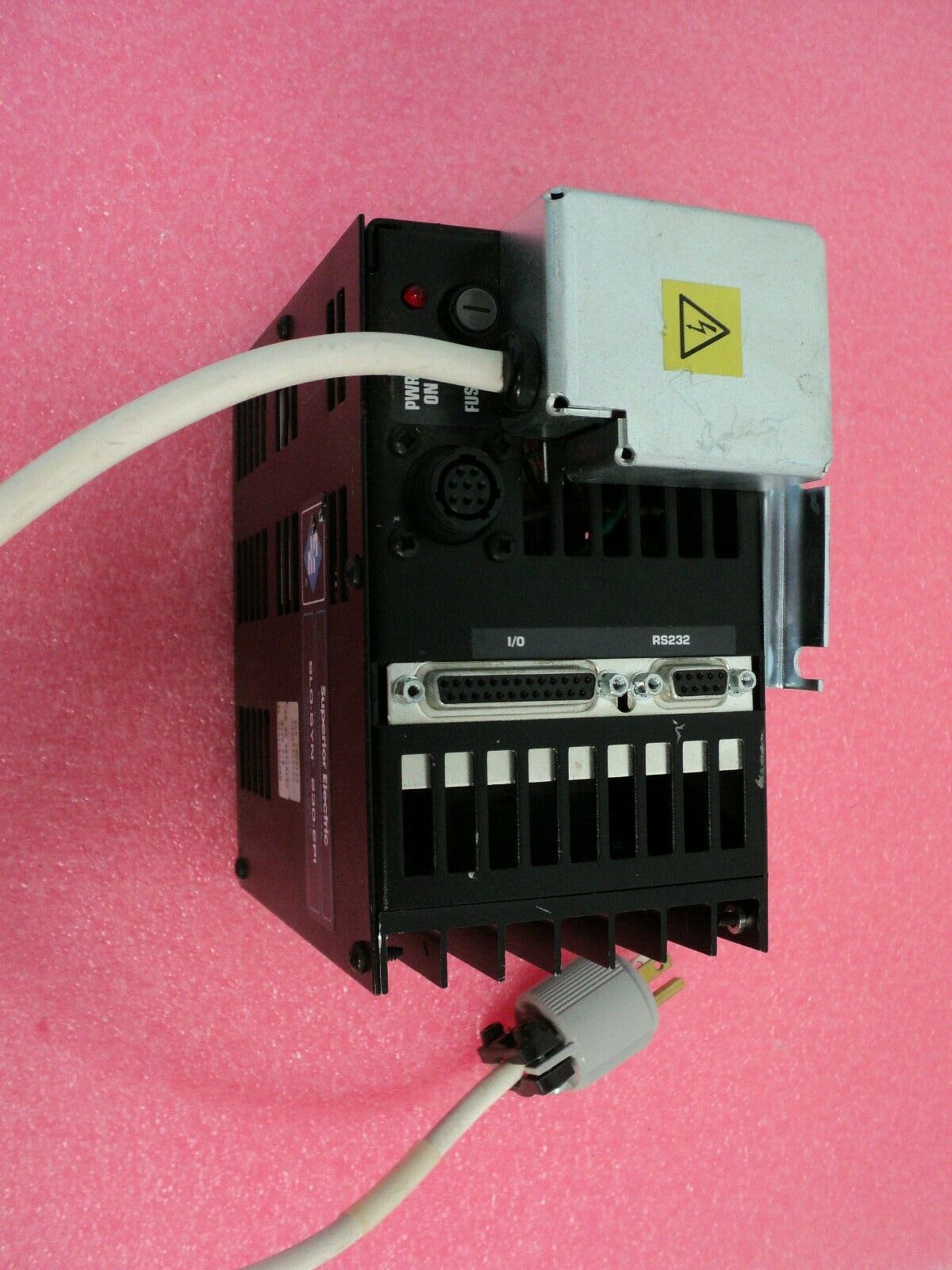 Foto Verwendet SUPERIOR ELECTRIC SLO-SYN 230-EPI Zum Verkauf