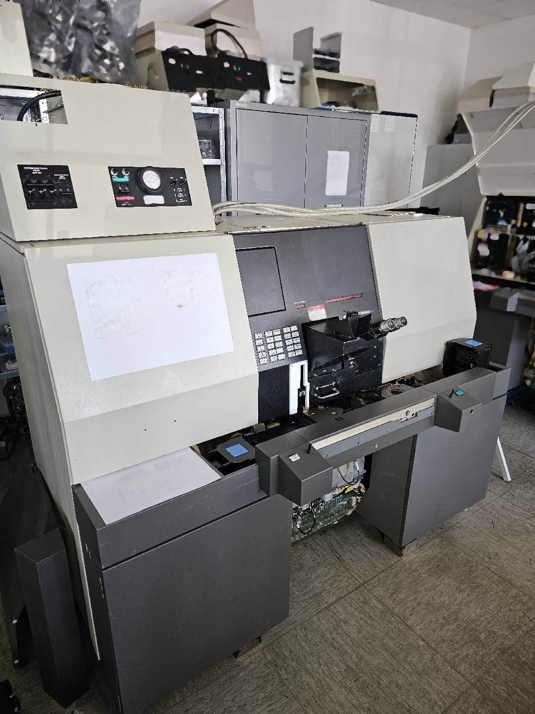 Photo Utilisé SVG / PERKIN ELMER / ASML 554 HT À vendre
