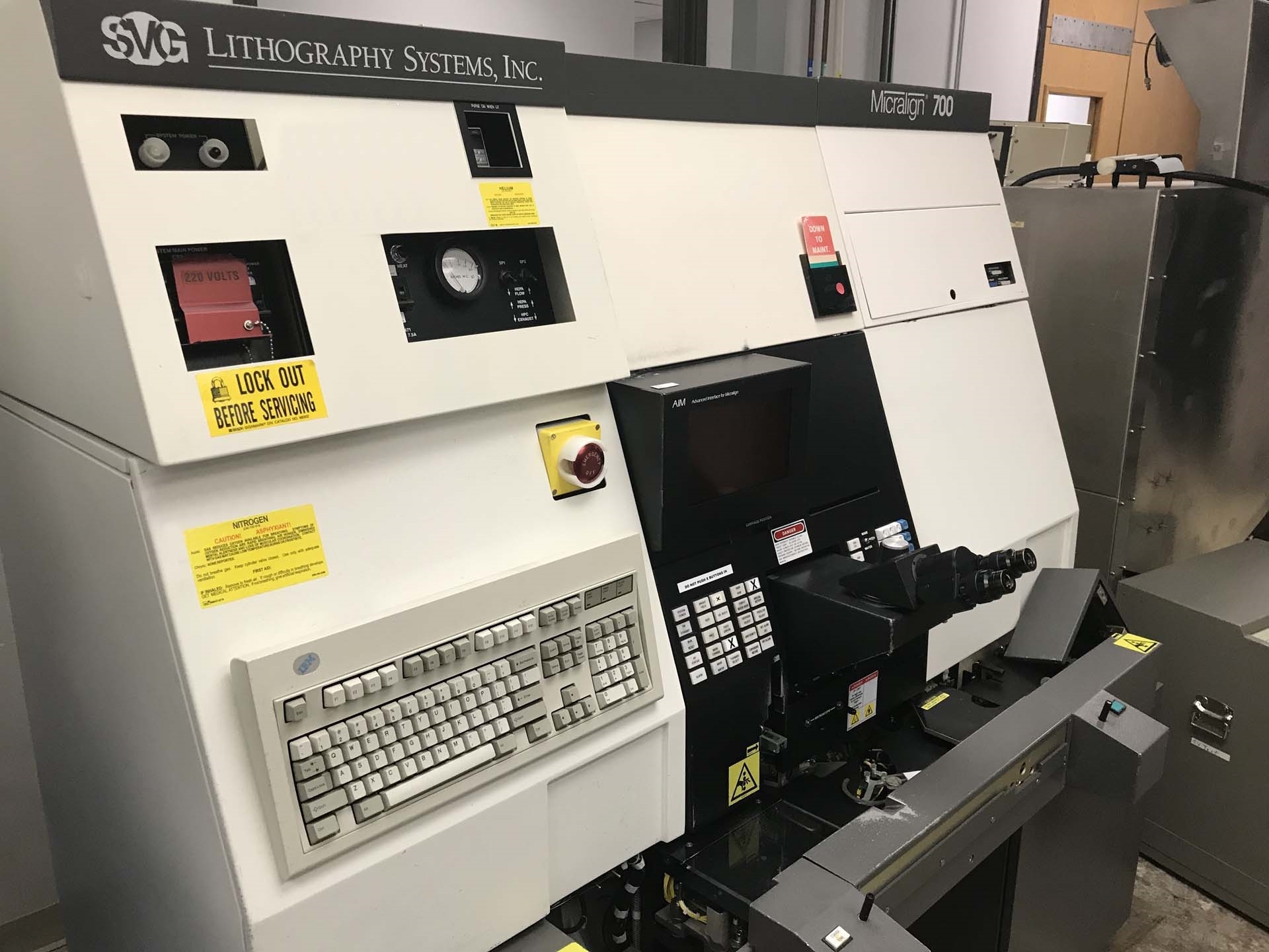 Photo Used SVG / PERKIN ELMER / ASML Micralign 700 For Sale