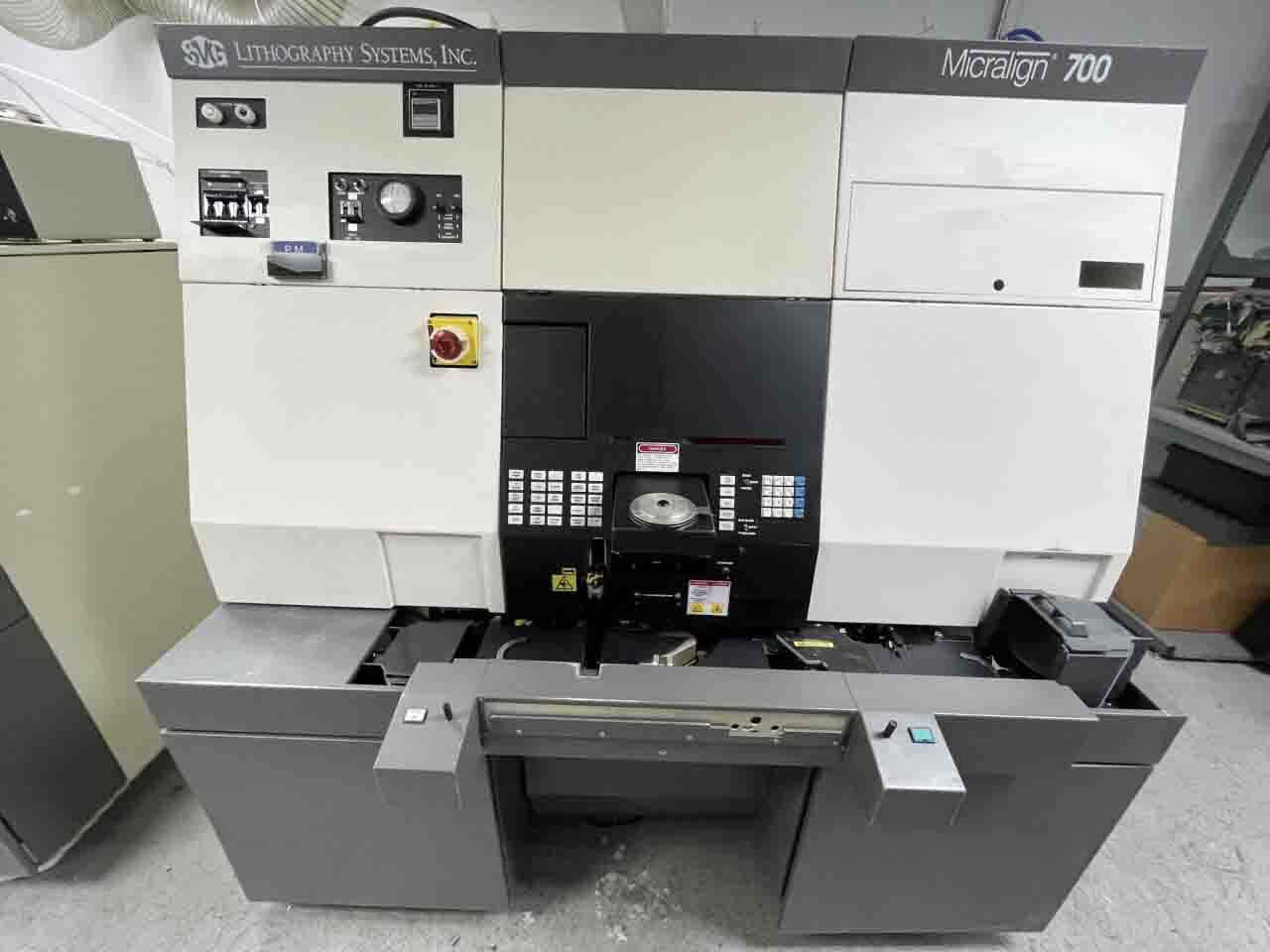 Foto Verwendet SVG / PERKIN ELMER / ASML Micralign 700 Zum Verkauf