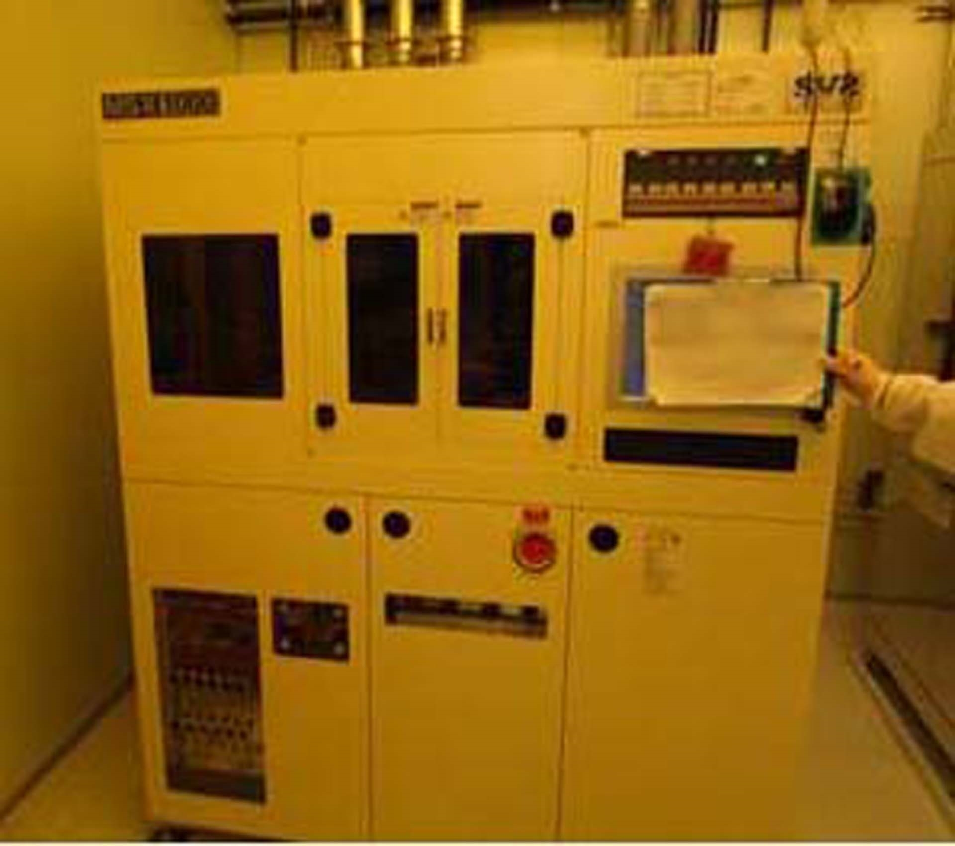 Photo Used SVS / SCIENTIFIC VALUE SOLUTIONS MSX-1000 For Sale