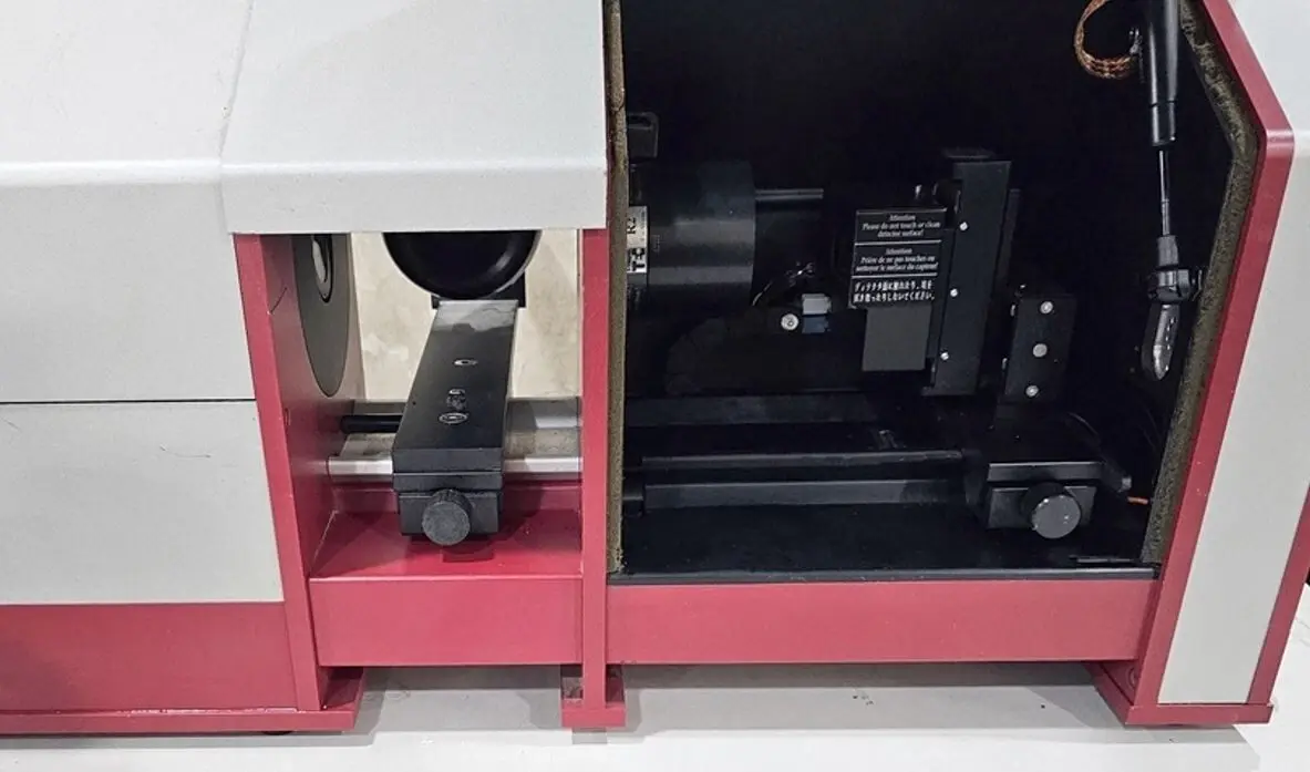 사진 사용됨 SYMPATEC RODOS / HELOS / BFS-OM / VIBRI / Particle Size Analyzer 판매용