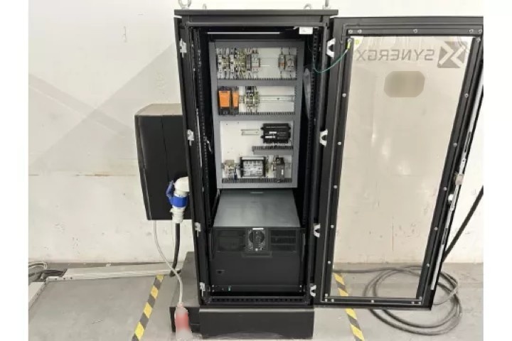 Foto Verwendet SYNERGX TECHNOLOGIES INC. Windx Zum Verkauf