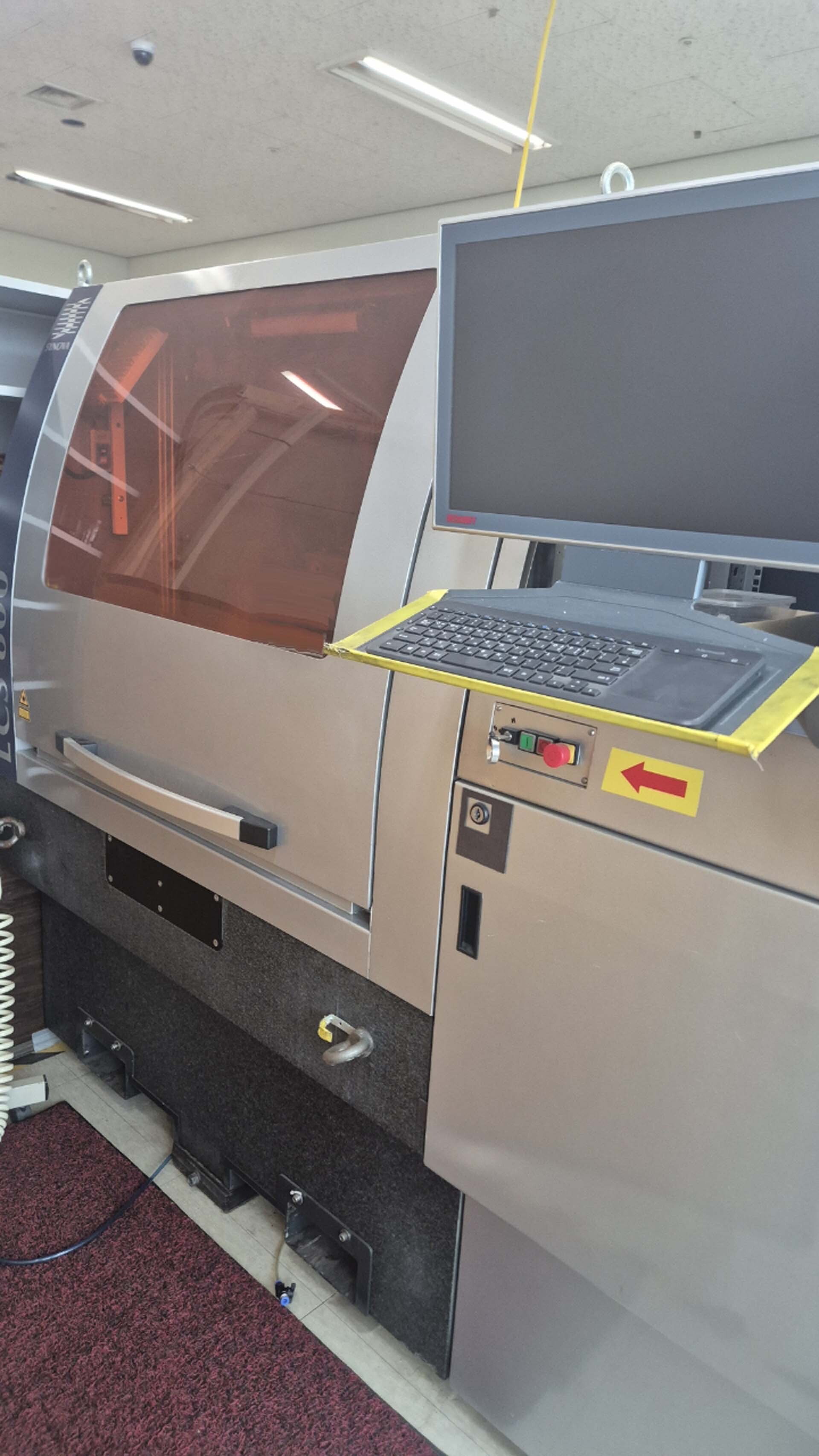 Photo Used SYNOVA LCS 800 For Sale