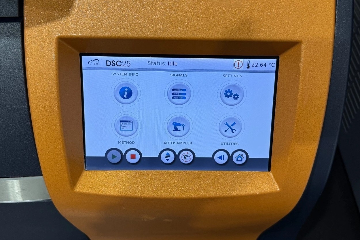 フォト（写真） 使用される TA INSTRUMENT Discovery DSC25 販売のために