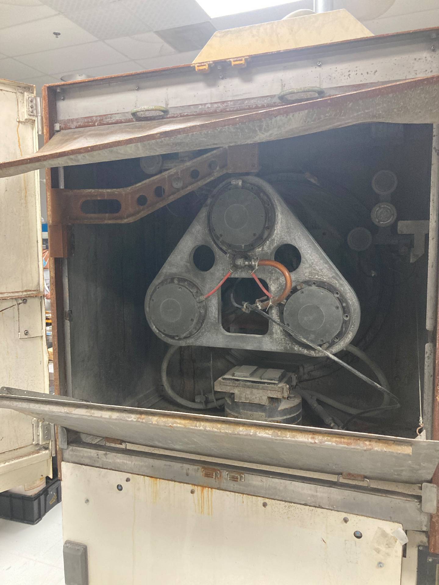 Photo Utilisé TAKATORI MWS 610SN À vendre