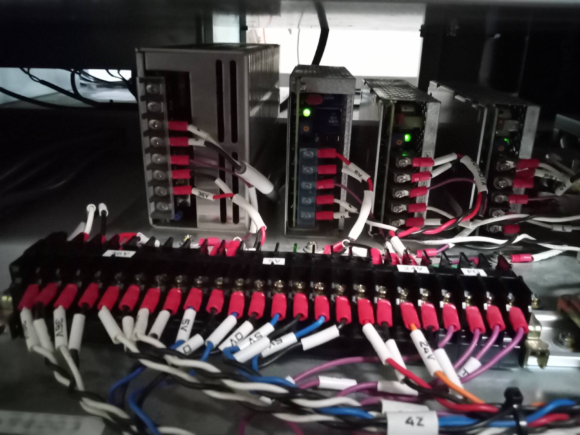 图为 已使用的 TAKAYA APT 9401 SL 待售