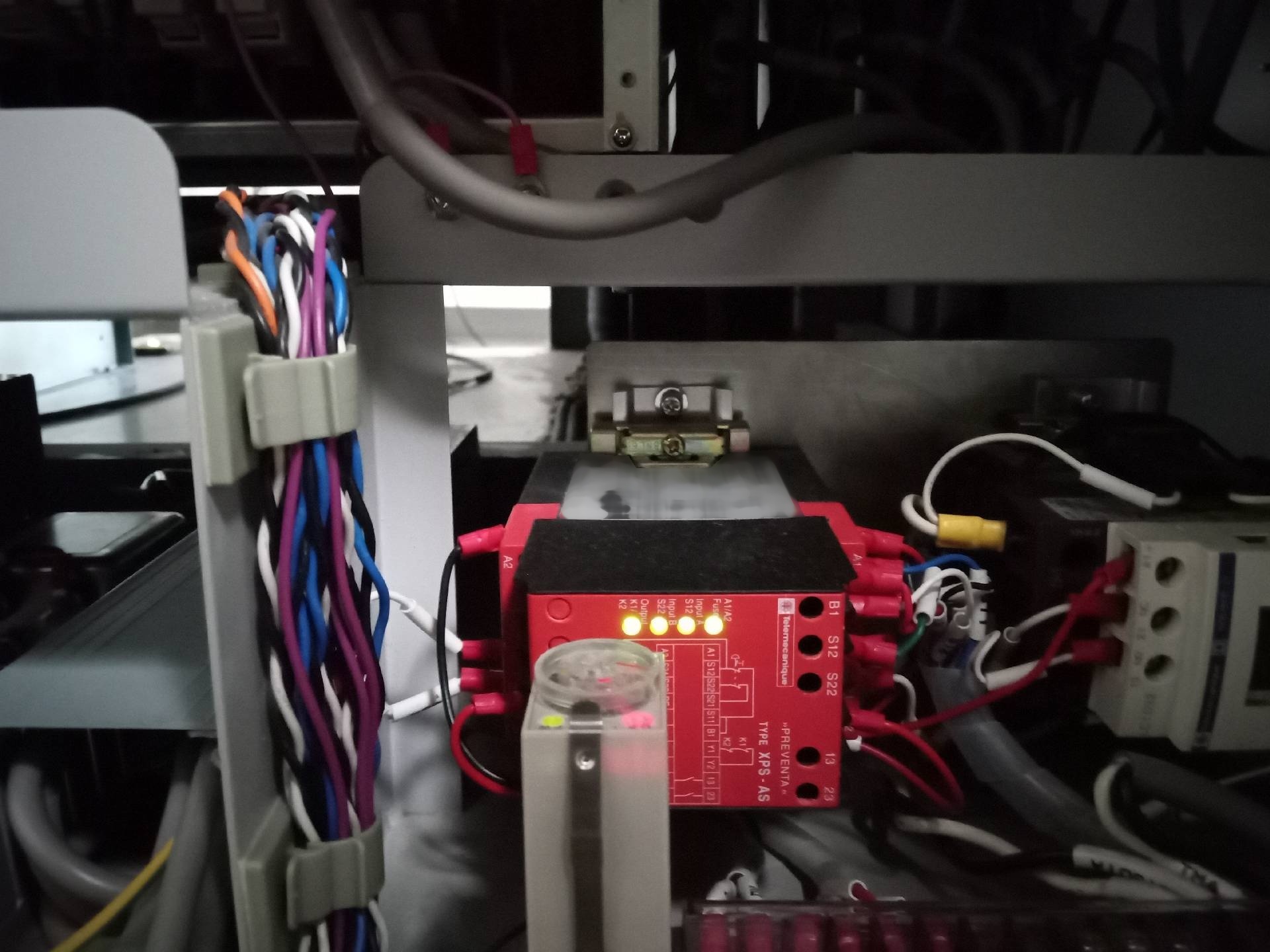 图为 已使用的 TAKAYA APT 9401 SL 待售