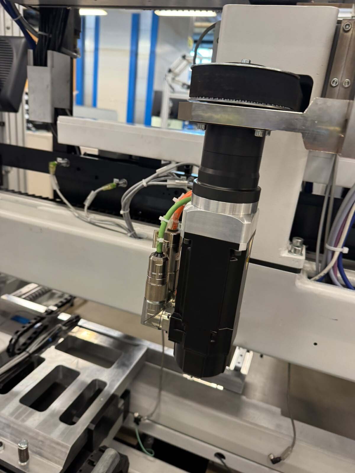 圖為 已使用的 TE CONNECTIVITY P300 待售