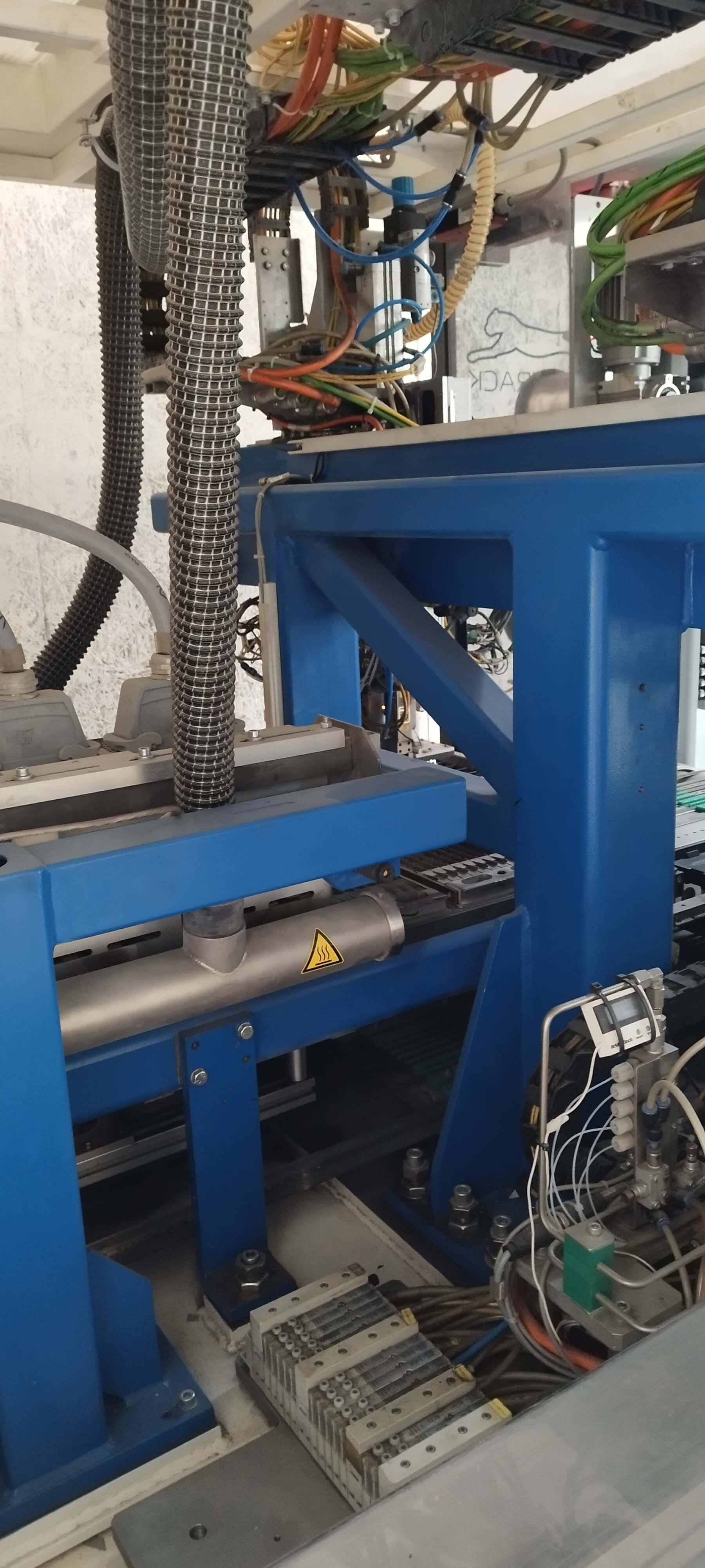 圖為 已使用的 TEAM TECHNIK TT2100 待售