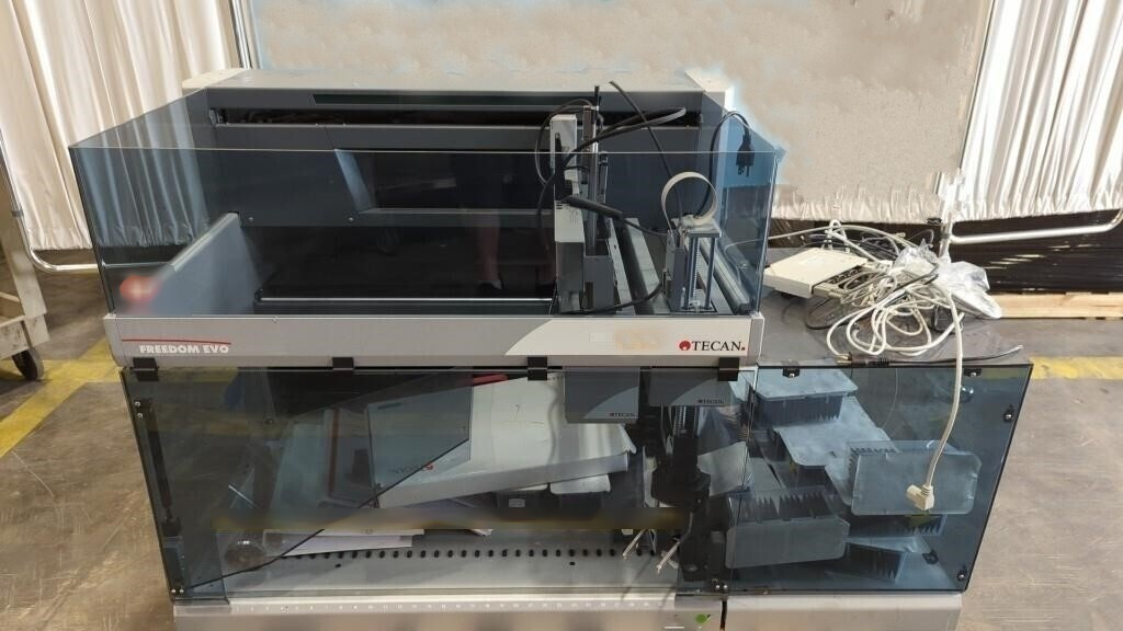 Photo Used TECAN Freedom EVO-2 100 Base For Sale